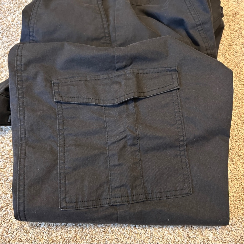 A New Day Black Cargo Pants - Picture 7 of 8